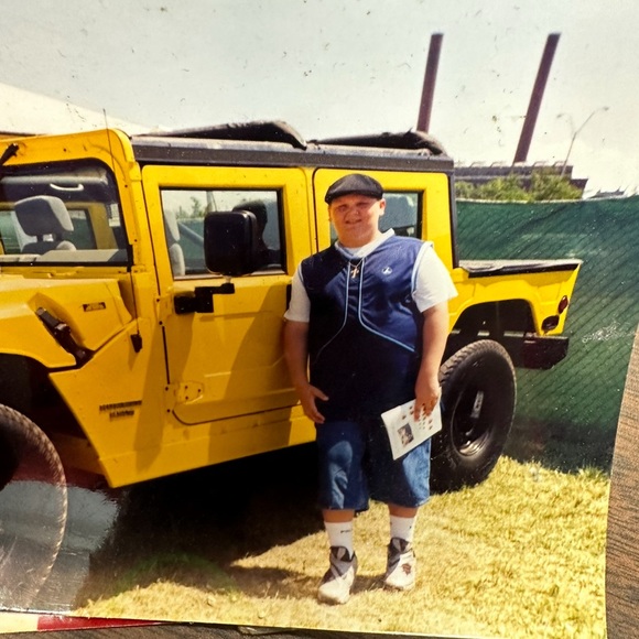 Meet your Posher, Robin - Picture 6 of 11